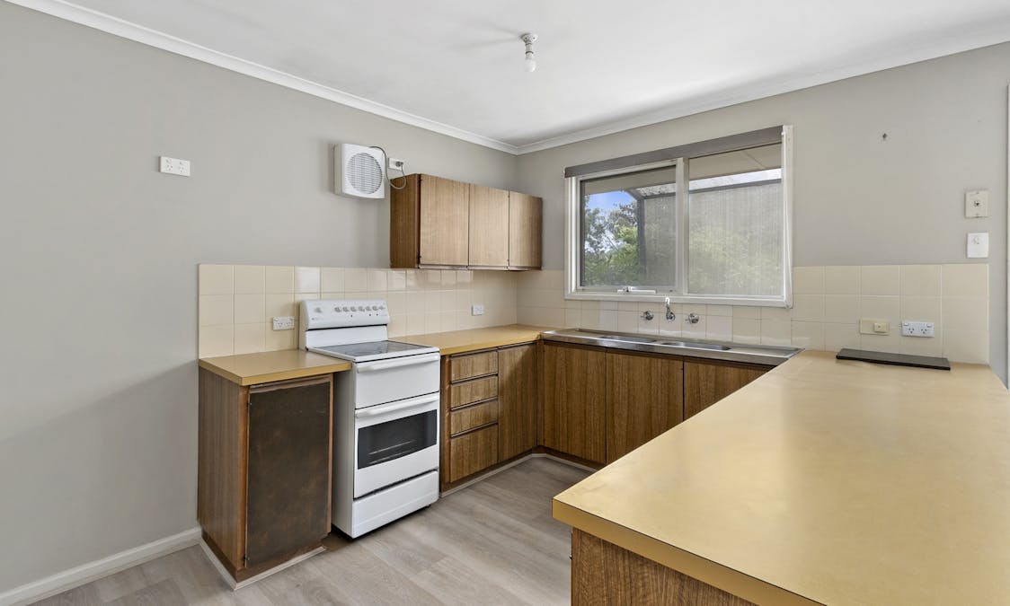 3 Newton-Long Drive, Clare, SA, 5453 - Image 8