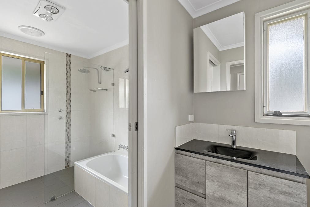 3 Newton-Long Drive, Clare, SA, 5453 - Image 14