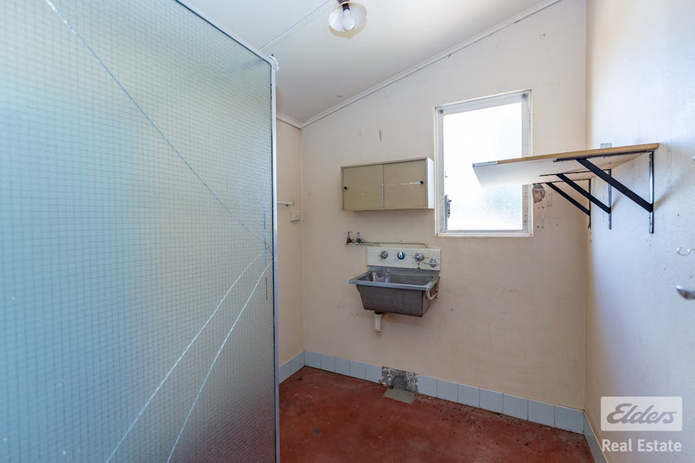 99 Goomalling Road, Northam, WA, 6401 - Image 15