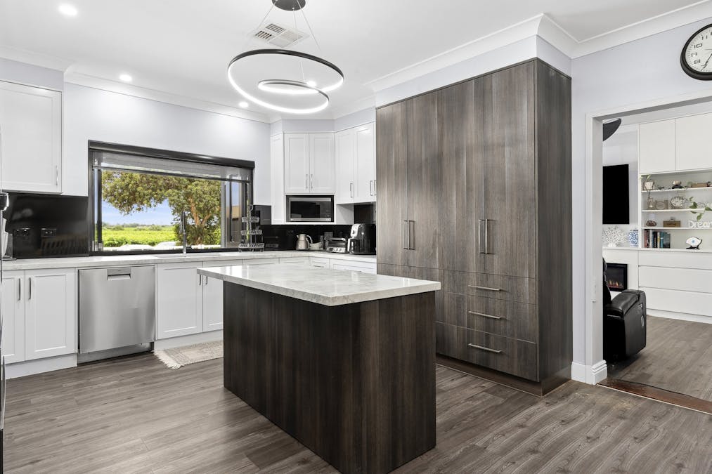 18 Hodges Road, Glossop, SA, 5344 - Image 4