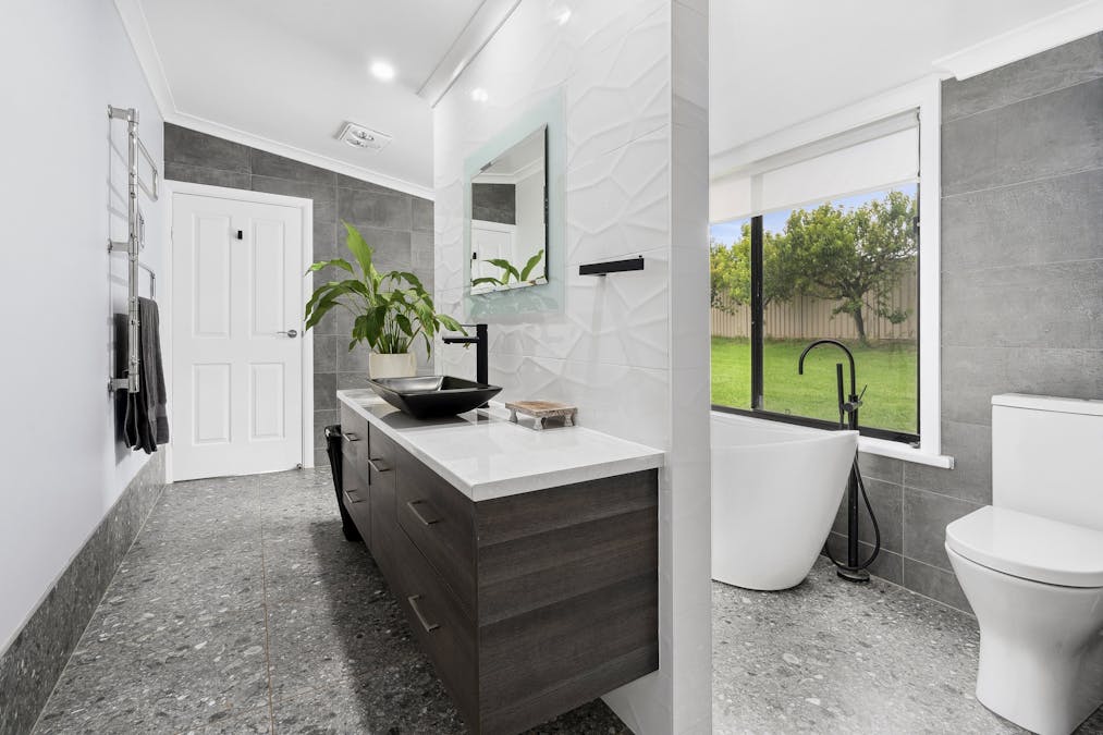 18 Hodges Road, Glossop, SA, 5344 - Image 6
