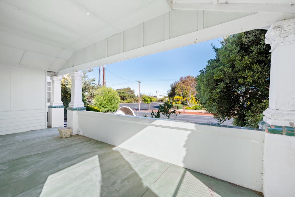 50 Agnes Street, Kingston Se, SA, 5275 - Image 2