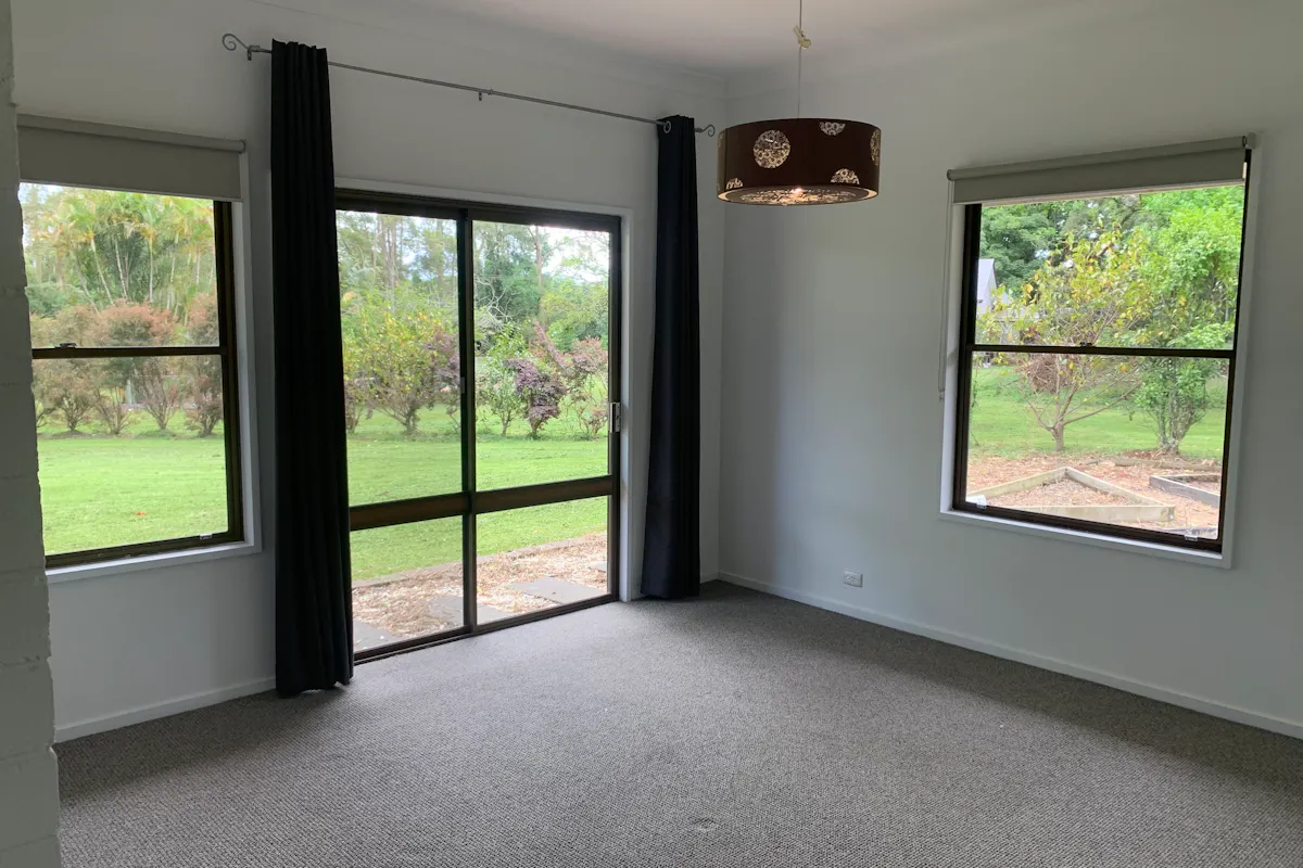 Outstanding Rural Retreat For Lease — photo 5 of 12