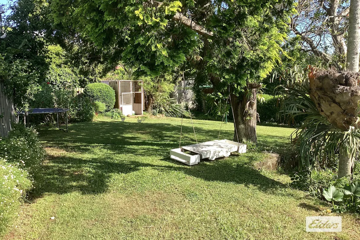 Home for lease — photo 9 of 11