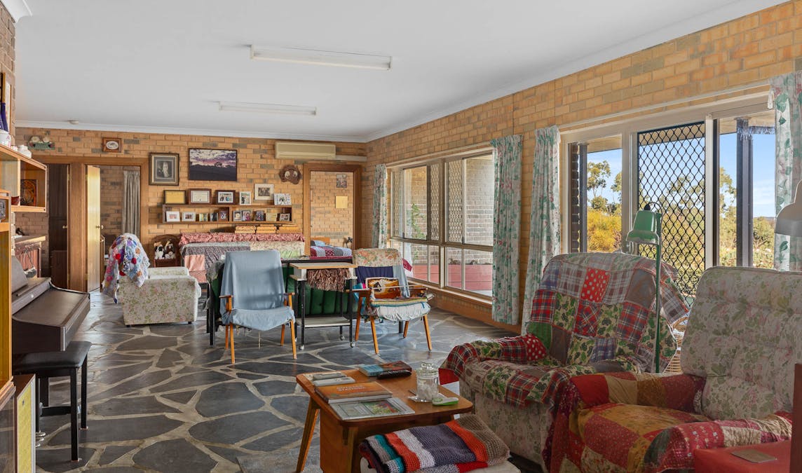 12 Lipizzaner Drive, Hindmarsh Valley, SA, 5211 - Image 11