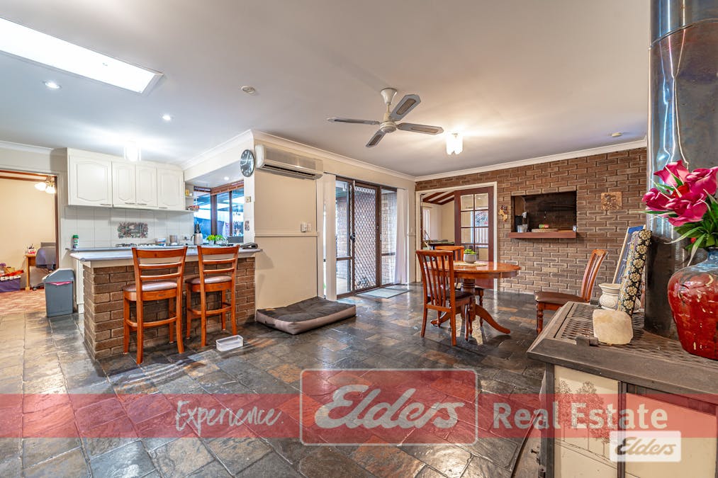 16 Kingsbridge Road, Warnbro, WA, 6169 - Image 15