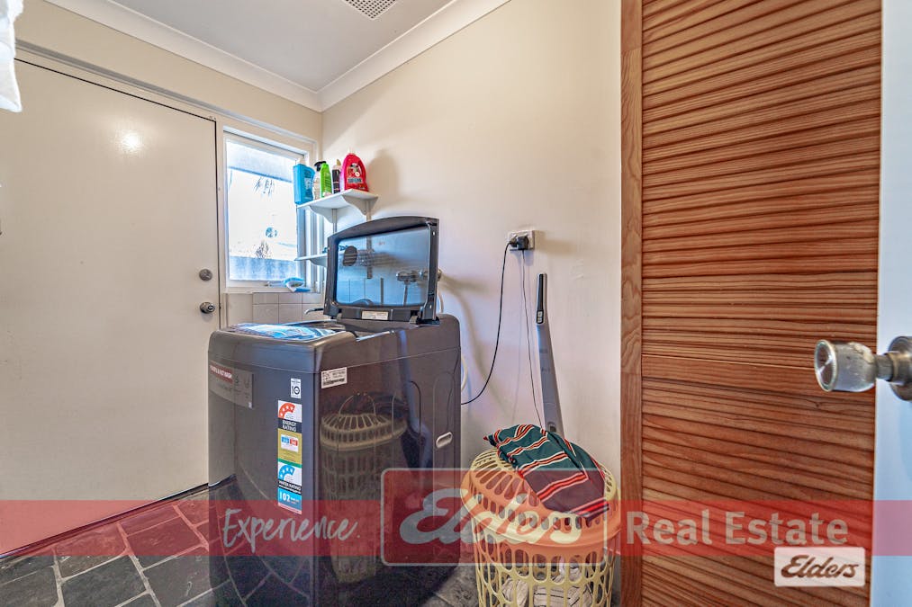16 Kingsbridge Road, Warnbro, WA, 6169 - Image 25