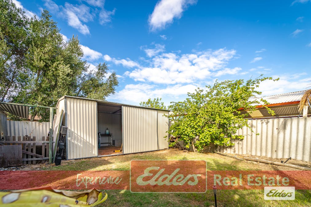 16 Kingsbridge Road, Warnbro, WA, 6169 - Image 34
