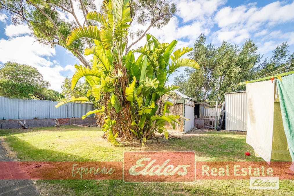 16 Kingsbridge Road, Warnbro, WA, 6169 - Image 35