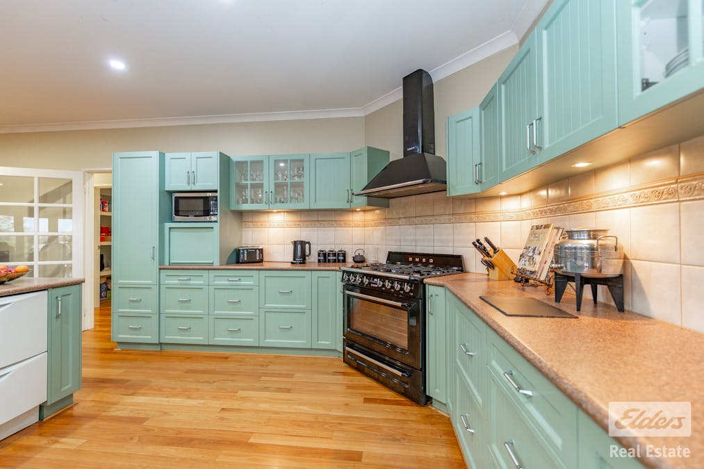 165 Seventh Road, Toodyay, WA, 6566 - Image 14