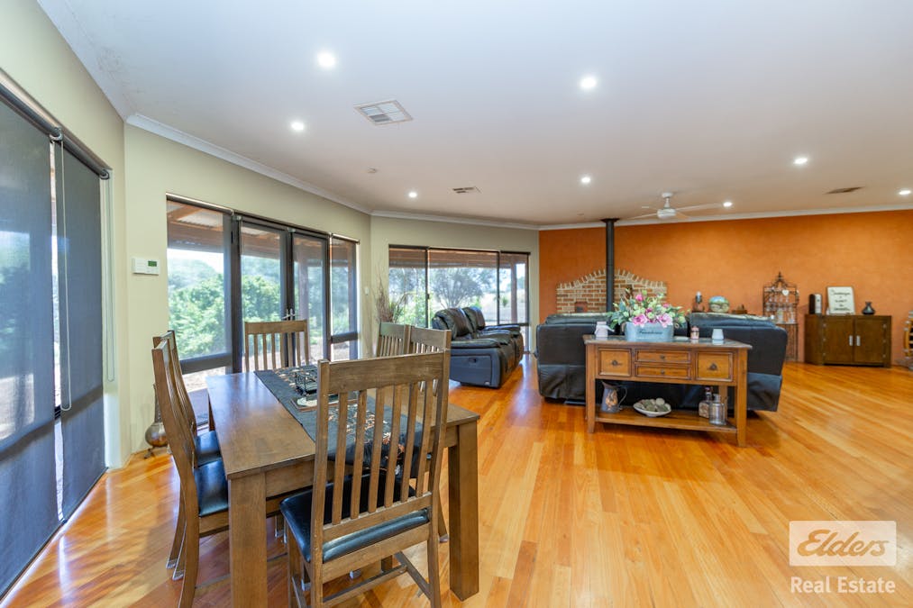 165 Seventh Road, Toodyay, WA, 6566 - Image 10
