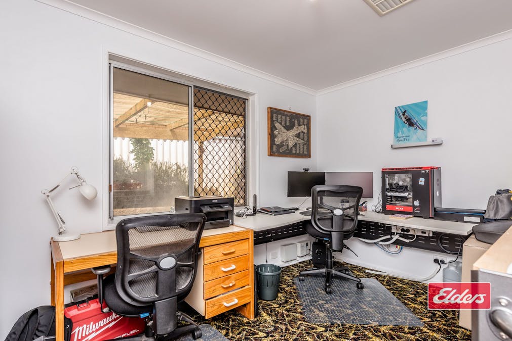 22 Petchell Street, Rangeway, WA, 6530 - Image 18