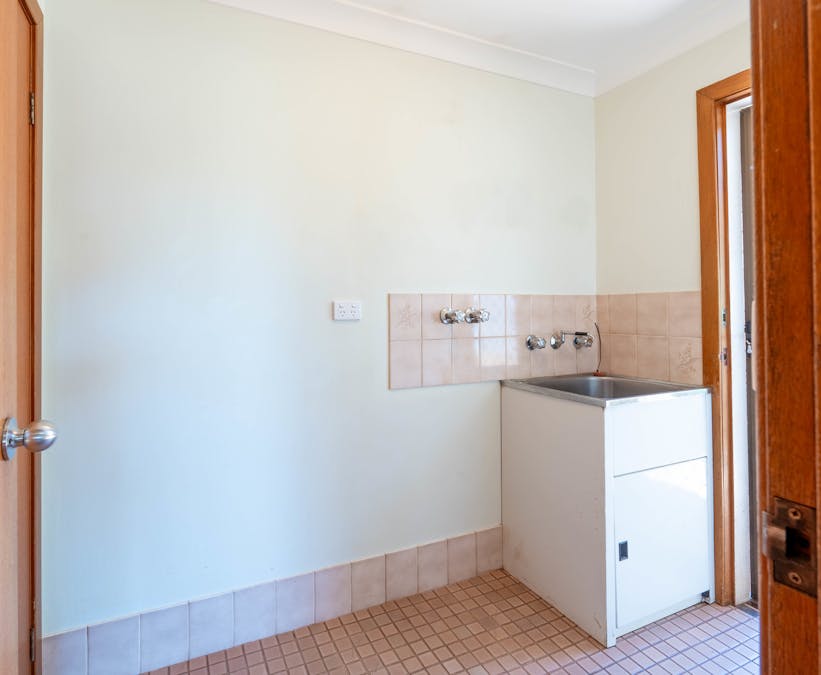 37 Lindsay Place, Dubbo, NSW, 2830 - Image 13