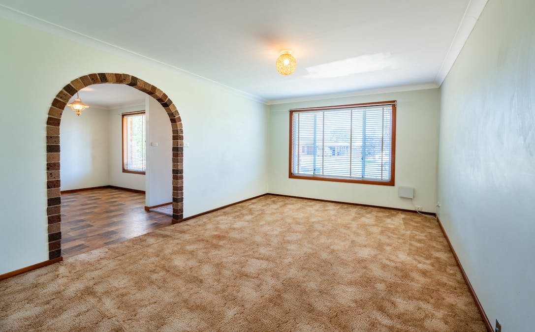 37 Lindsay Place, Dubbo, NSW, 2830 - Image 2