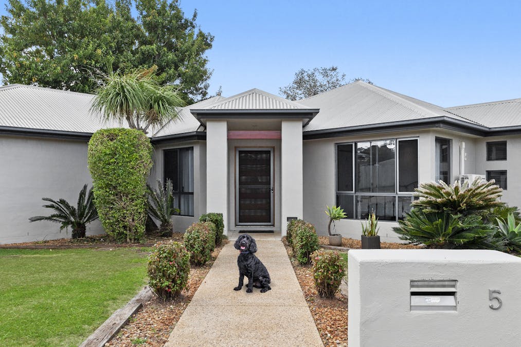 5 Samantha Close, Darling Heights, QLD, 4350 - Image 1