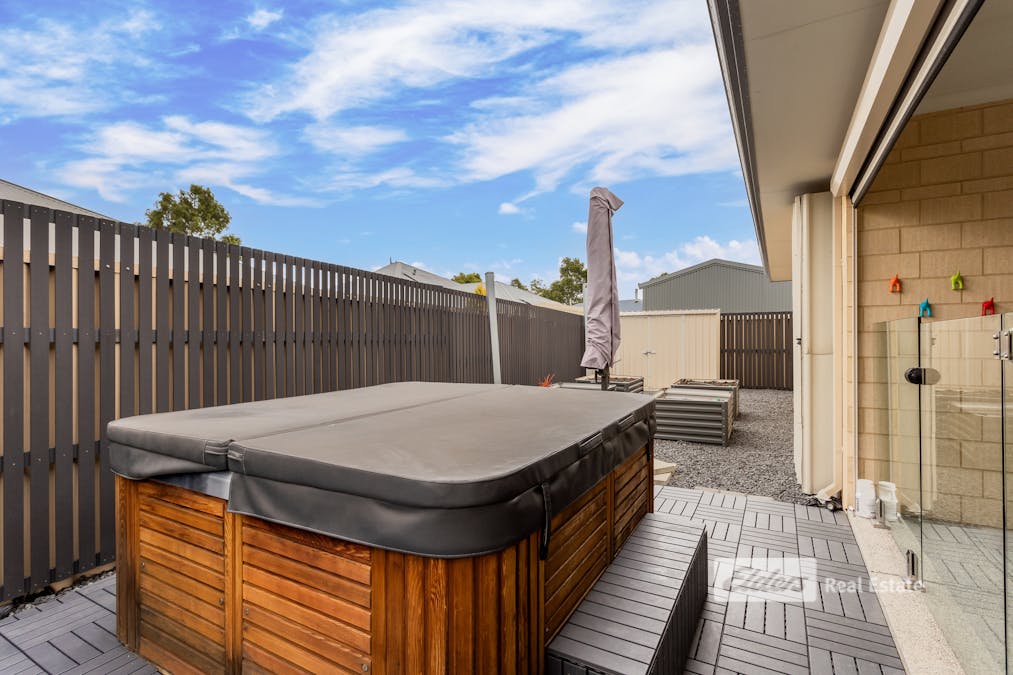 6 Glenelg Drive, Millbridge, WA, 6232 - Image 27