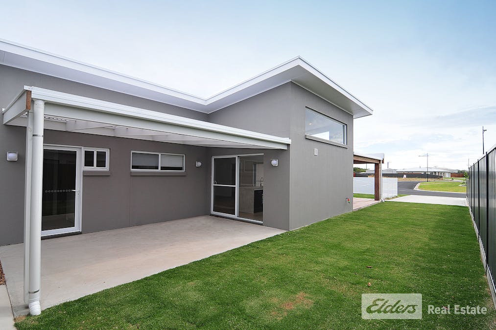 3 Myrtle Street, Robe, SA, 5276 - Image 32
