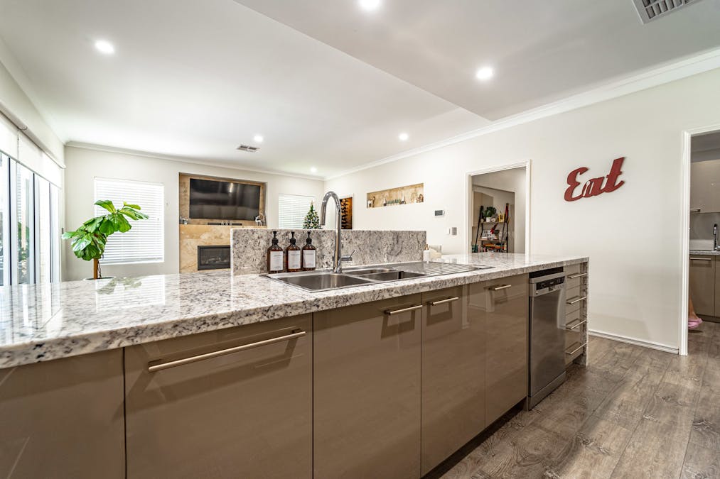 8 Ashton Way, Baldivis, WA, 6171 - Image 17