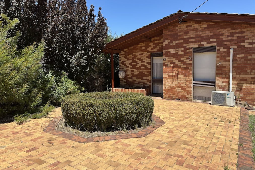 6 Ware Street, Wagin, WA, 6315 - Image 2