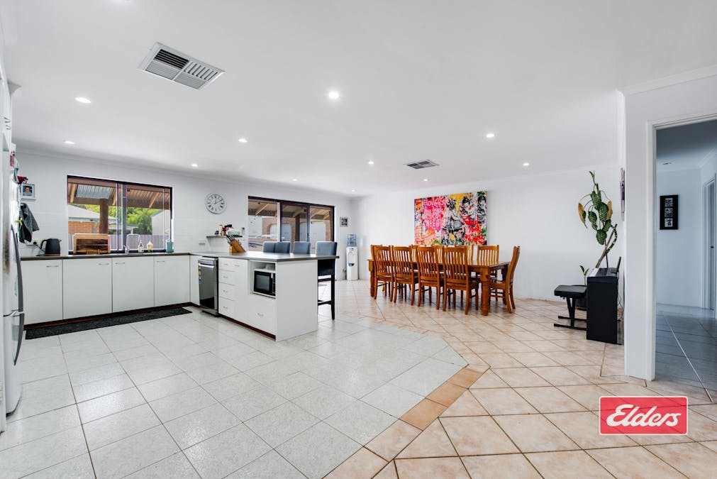 12 Amalda Place, Sunset Beach, WA, 6530 - Image 1
