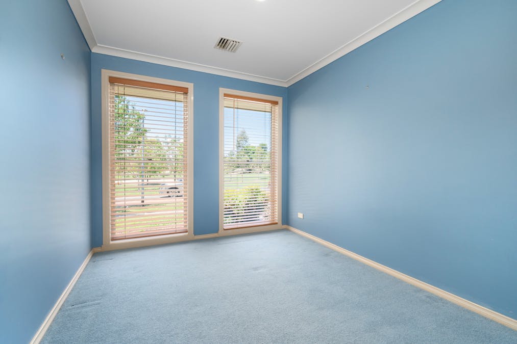 5 Oakmont Circuit, Wodonga, VIC, 3690 - Image 9
