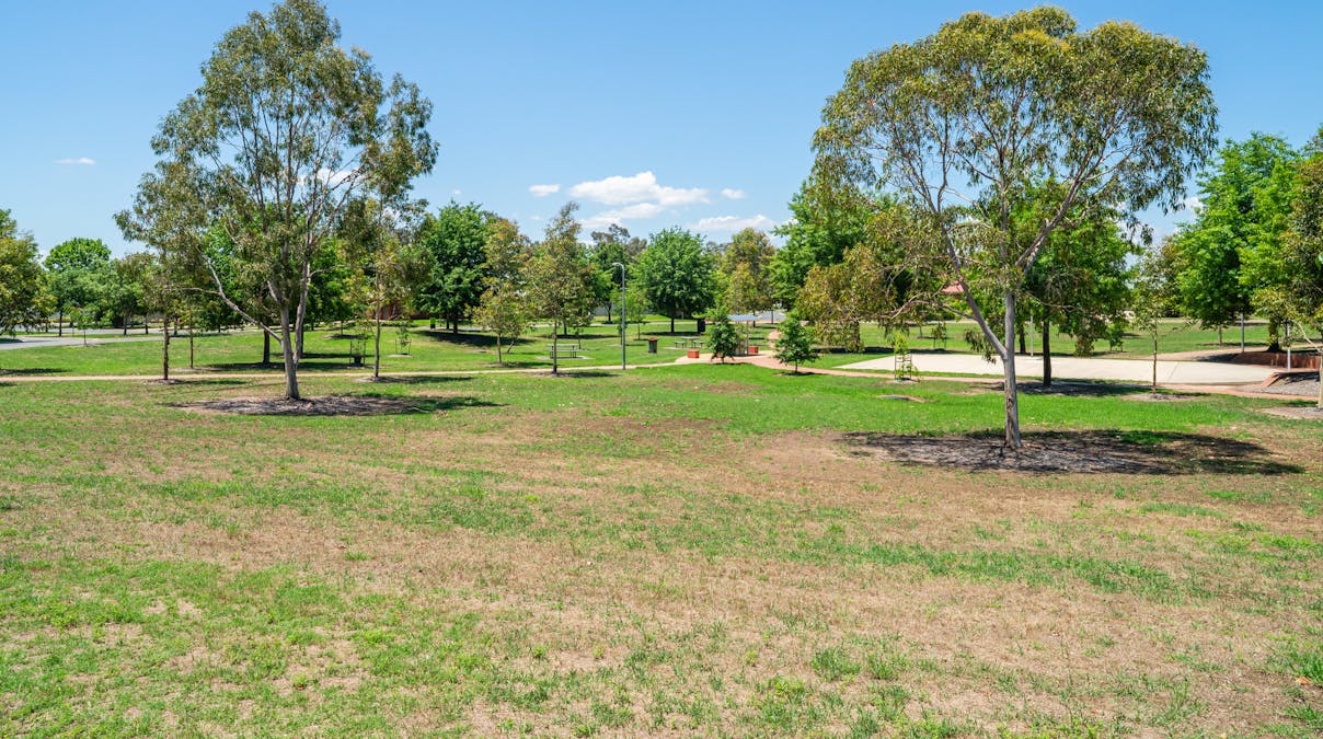 5 Oakmont Circuit, Wodonga, VIC, 3690 - Image 17