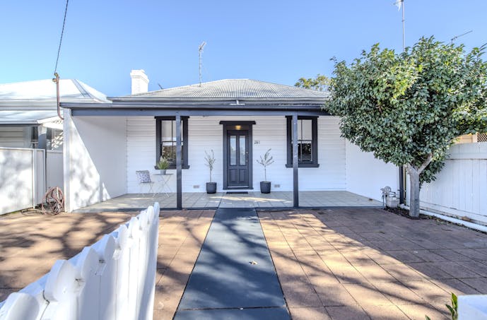 261 Darling Street, Dubbo, NSW, 2830 - Image 1