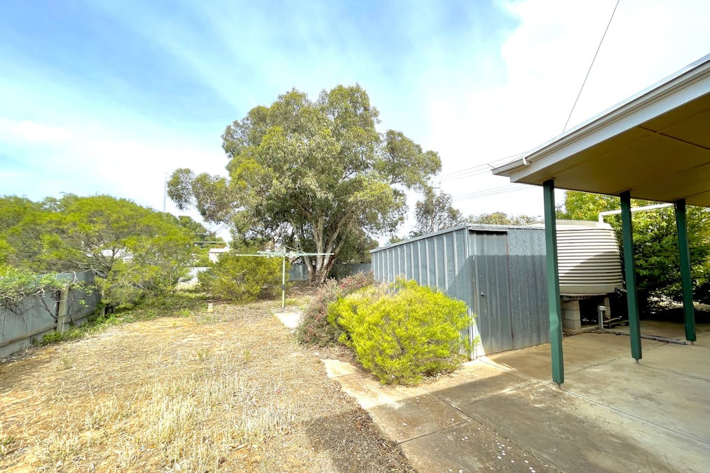 2  Clive Street, Minnipa, SA, 5654 - Image 4