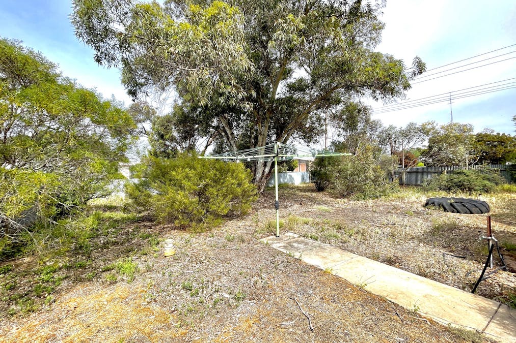2  Clive Street, Minnipa, SA, 5654 - Image 16