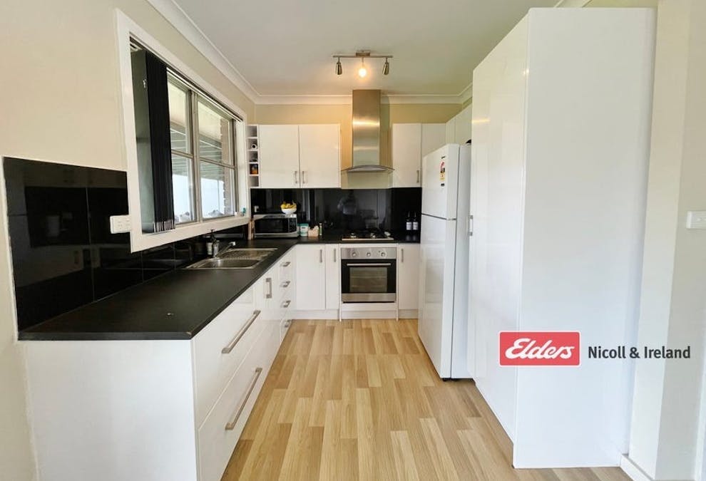 9 Boyd Street, Kelso, NSW, 2795 - Image 2