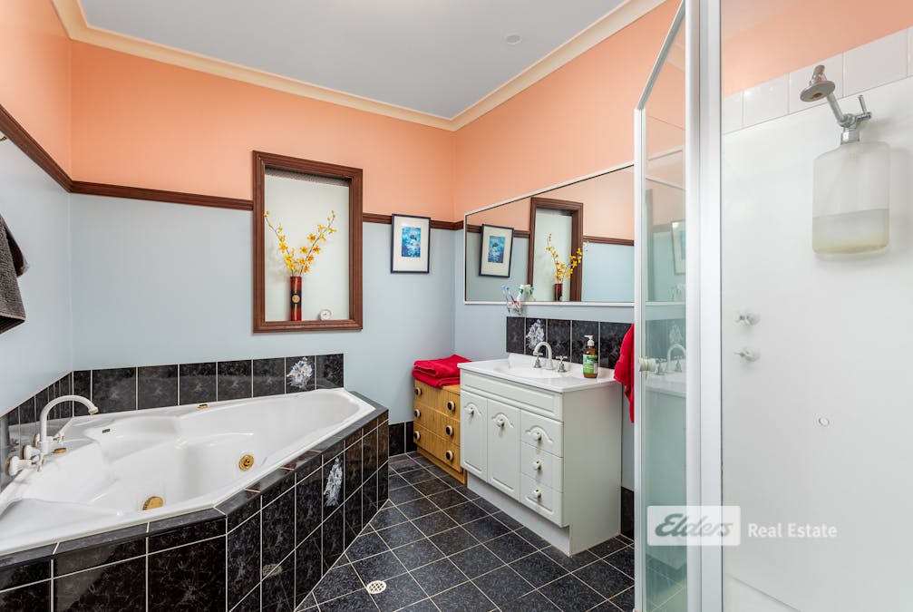 2 West Road, South Bunbury, WA, 6230 - Image 19
