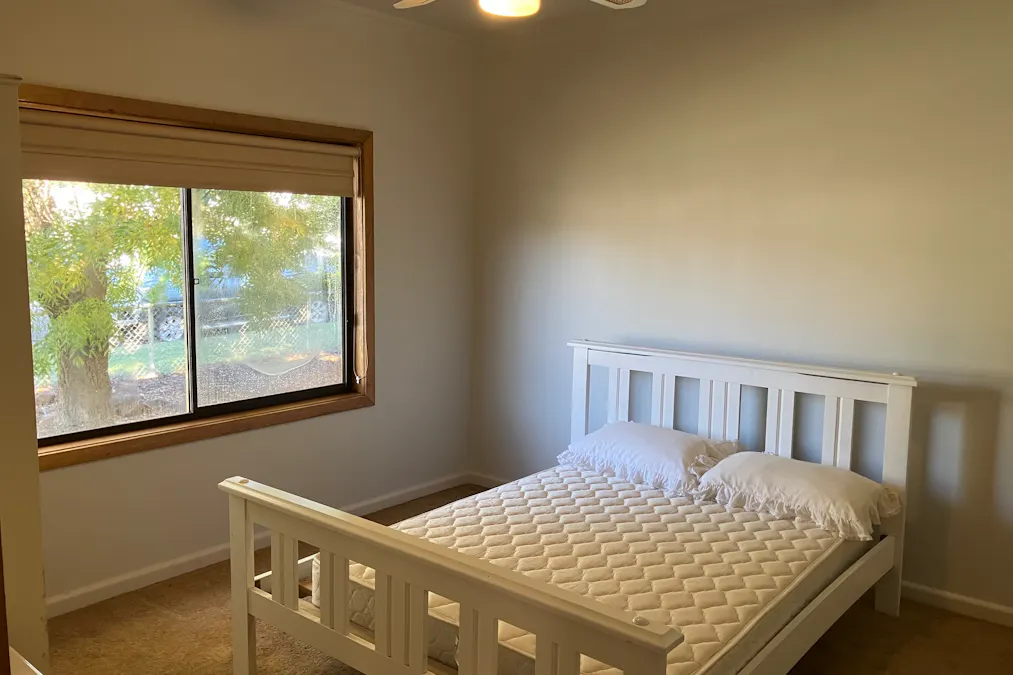 8 Margaret Street, Edenhope, VIC, 3318 - Image 5