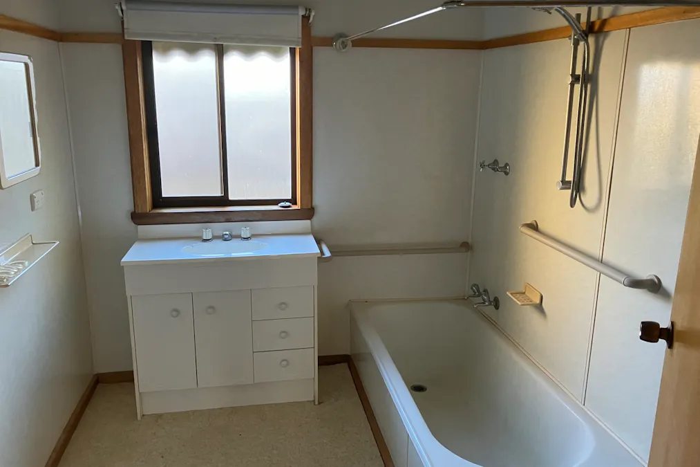 8 Margaret Street, Edenhope, VIC, 3318 - Image 9