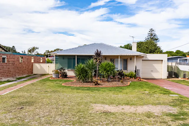9 Hodges Street — photo from Elders Real Estate Rockingham & Baldivis