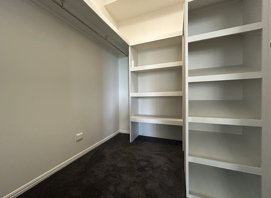 19  Larcom Rise, West Gladstone, QLD, 4680 - Image 6