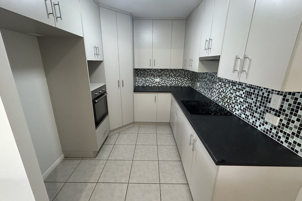 19  Larcom Rise, West Gladstone, QLD, 4680 - Image 3