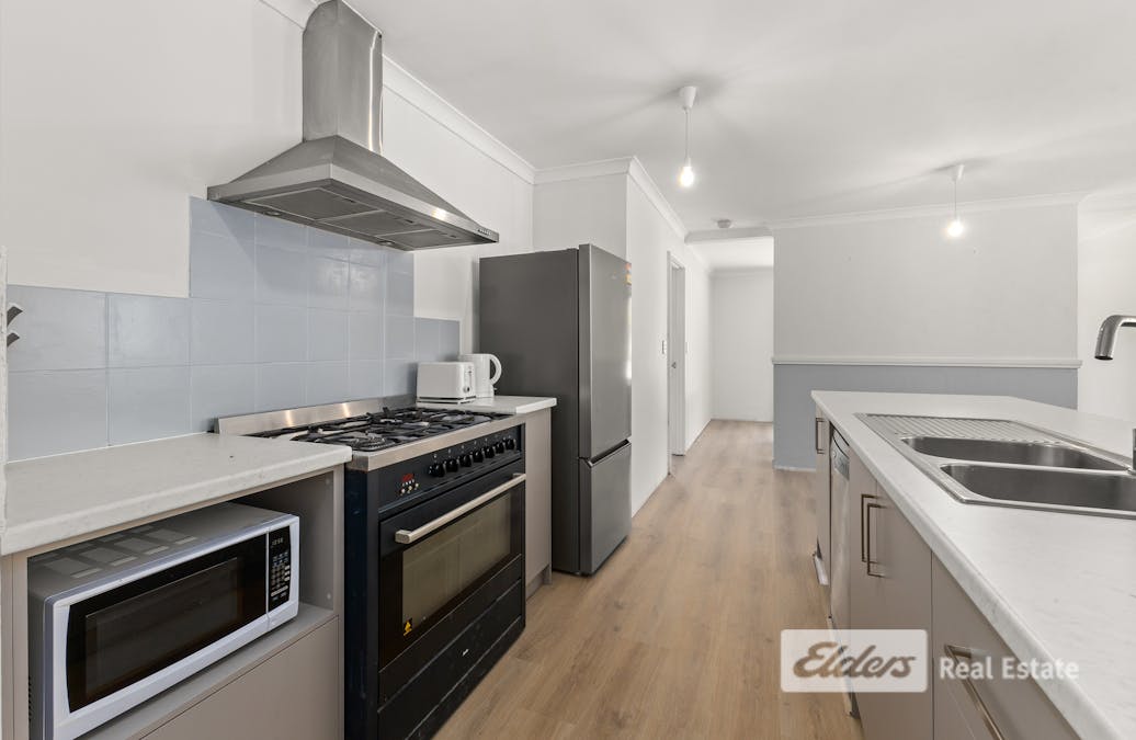 6 Cunningham Crescent, Collie, WA, 6225 - Image 8