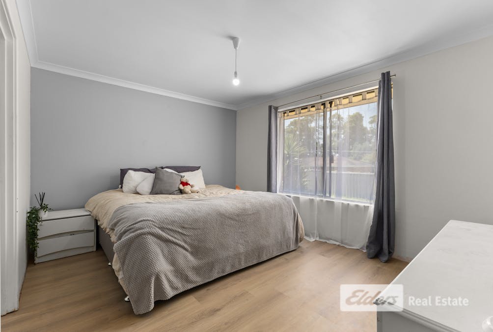 6 Cunningham Crescent, Collie, WA, 6225 - Image 3