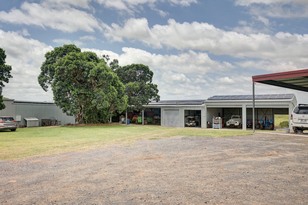 93 Hecks Road, Fairney View, QLD, 4306 - Image 7