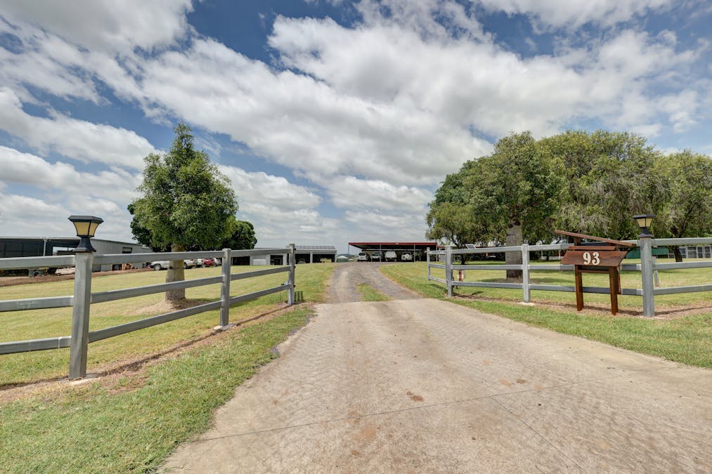 93 Hecks Road, Fairney View, QLD, 4306 - Image 1