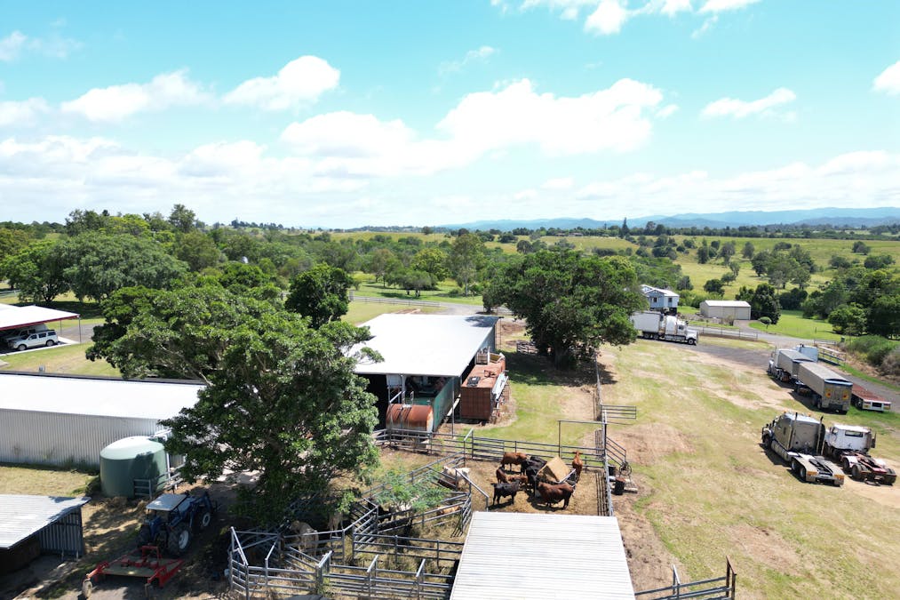 93 Hecks Road, Fairney View, QLD, 4306 - Image 12