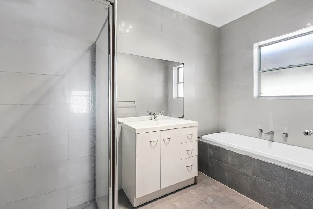 6 Harris Street, Balaklava, SA, 5461 - Image 4