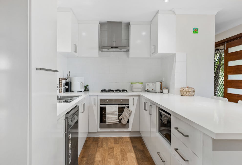 28 Casserley Road, Rockingham, WA, 6168 - Image 9