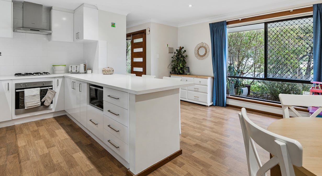 28 Casserley Road, Rockingham, WA, 6168 - Image 7