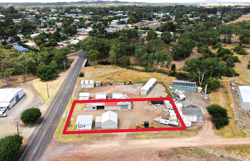 18-20 Mt Napier Road, Hamilton, VIC, 3300 - Image 14