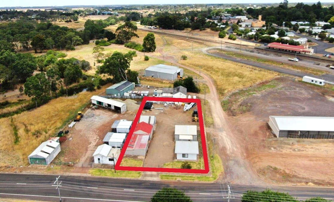18-20 Mt Napier Road, Hamilton, VIC, 3300 - Image 2