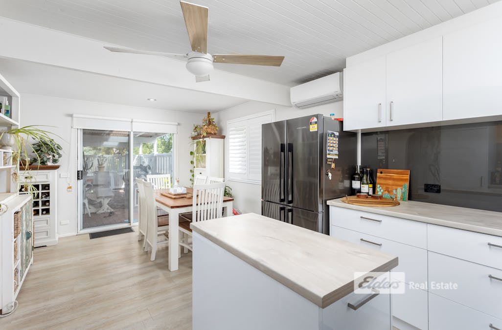 39 Latour Street, Australind, WA, 6233 - Image 7