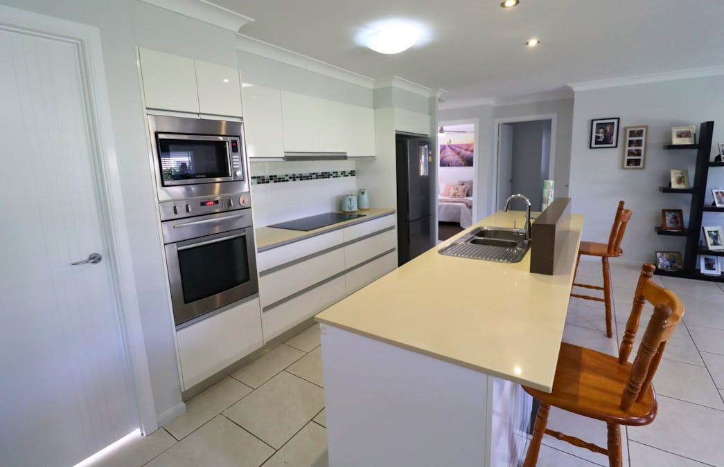 10 Jimbour Street, Dalby, QLD, 4405 - Image 3