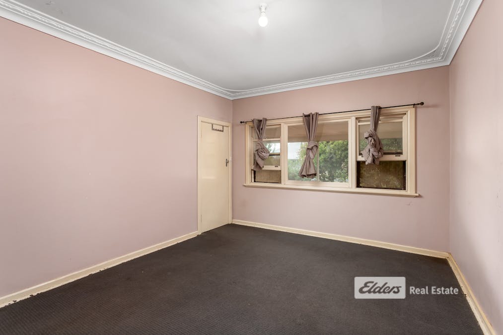 24 Castle Street, South Bunbury, WA, 6230 - Image 11