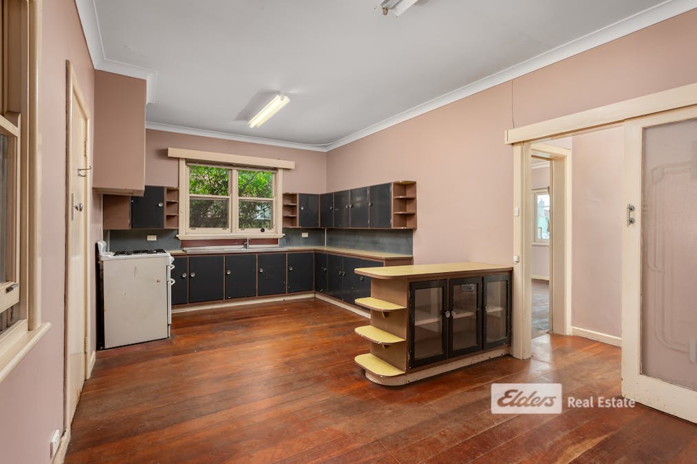 24 Castle Street, South Bunbury, WA, 6230 - Image 8